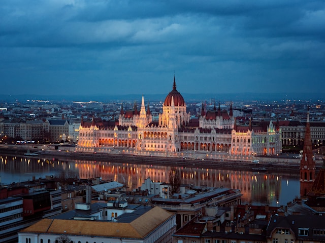 Budapest - Photo by Gabriel Miklós on Unsplash